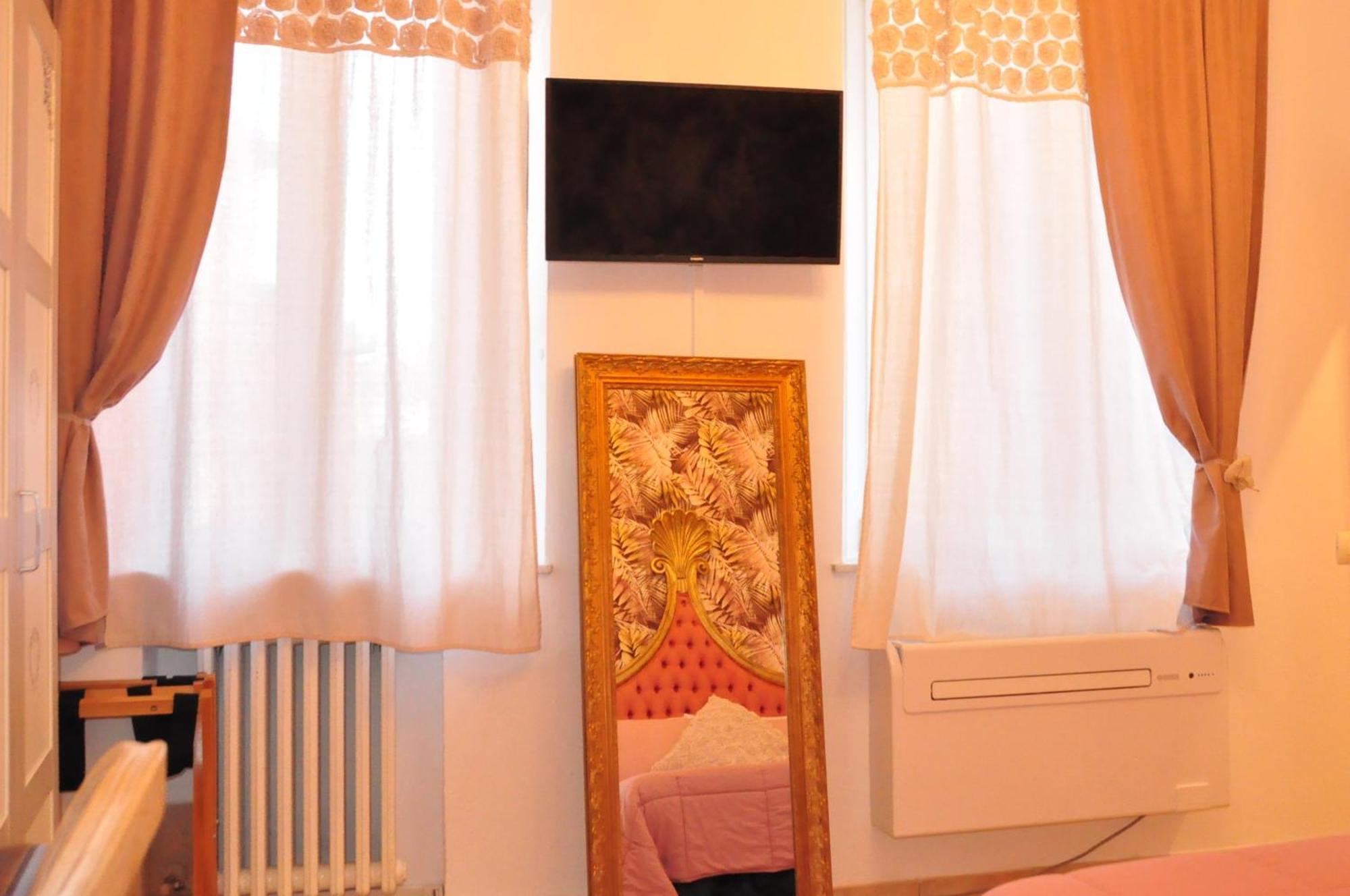 B&B Le Camere Di Livia Siena Ngoại thất bức ảnh