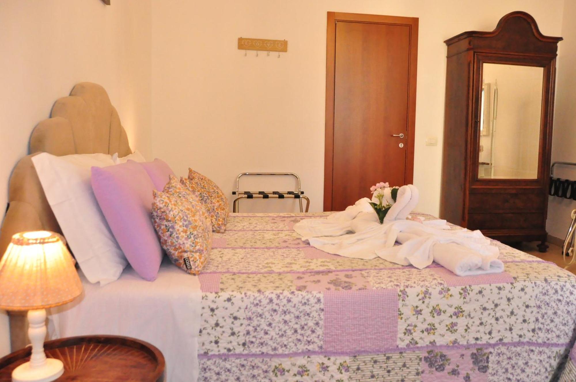 B&B Le Camere Di Livia Siena Ngoại thất bức ảnh